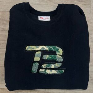 TB12 CREWNECK sweatshirt